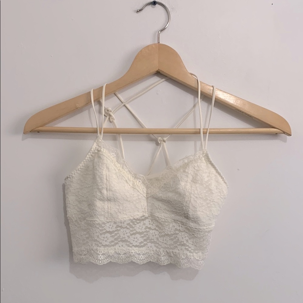 BNWOT Hollister Women’s lace bralette size S